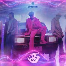 Capa do álbum "西 (WEST)", de LAY