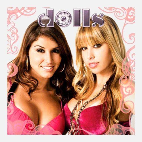 Capa do Álbum "Dolls", de Dolls