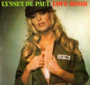 Portada de Álbum "Love Bomb", de Lynsey de Paul