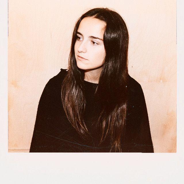 Portada de Álbum "Touch The Ground", de Lila Dupont