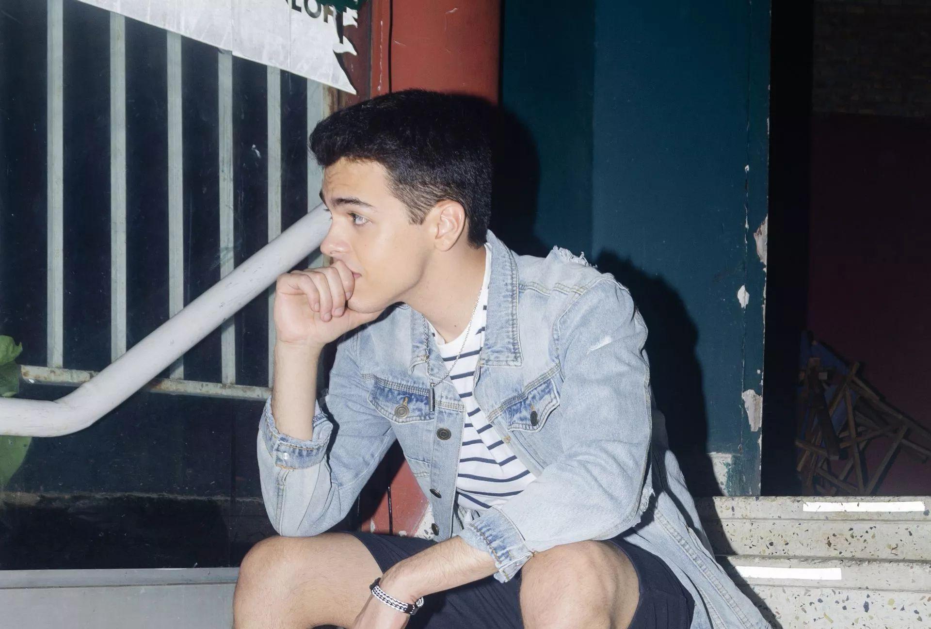 Capa do Álbum "Antología Cruda", de Maitei