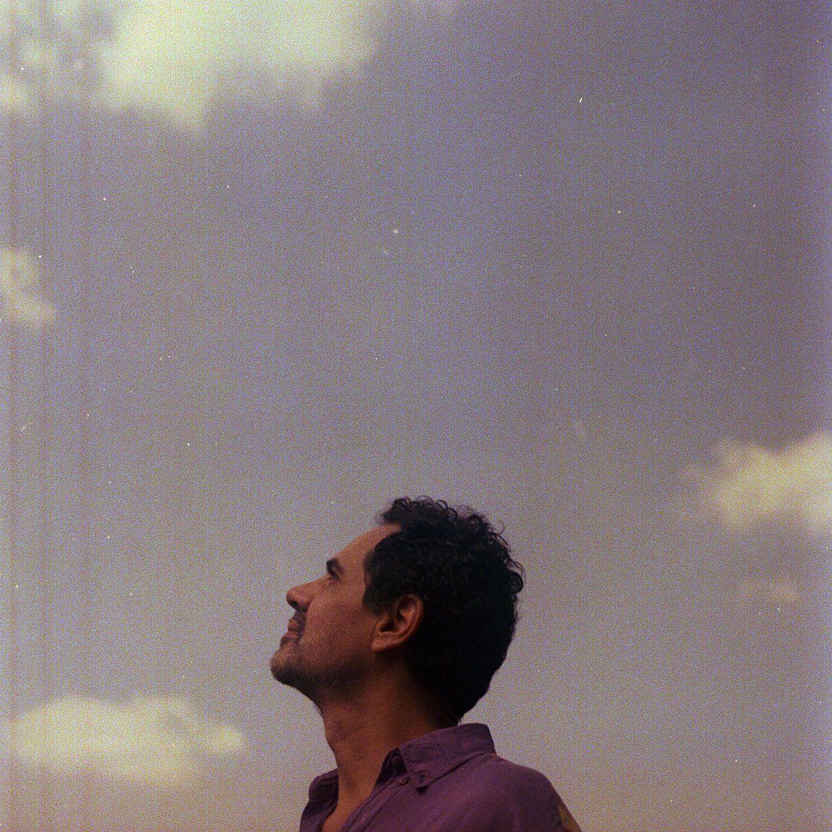 Portada de Sencillo/EP "Gorjeios", de Zé Nigro