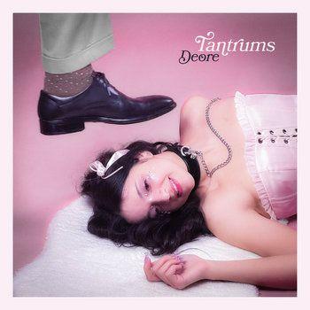 Portada del álbum "TANTRUMS", de Deore