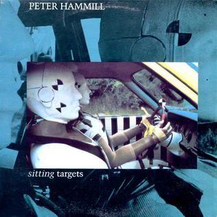 Capa do álbum "Sitting Targets", de Peter Hammill