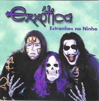 Capa do Álbum "Estranhos no Ninho", de Exxótica