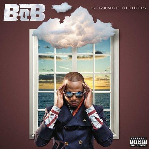 Portada de Álbum "Strange Clouds", de B.o.B
