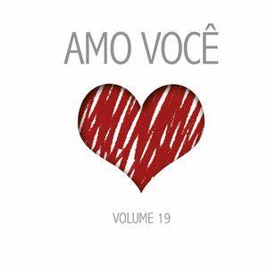 Portada del álbum "O Amor é Real", de Fernanda Brum