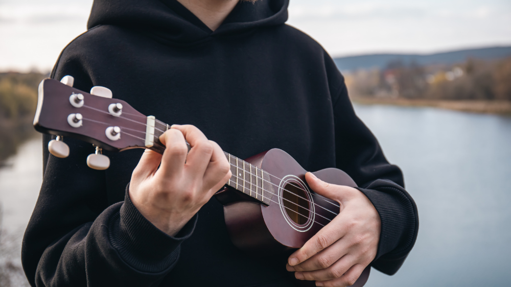 Publicación destacada: ¿Cómo tocar el ukelele? Aprende con nuestra guía