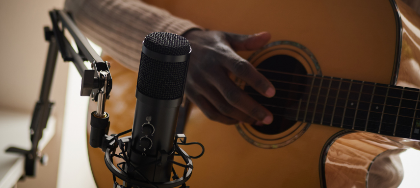 Post em destaque: Aprenda 10 músicas gospel com 2 acordes no violão