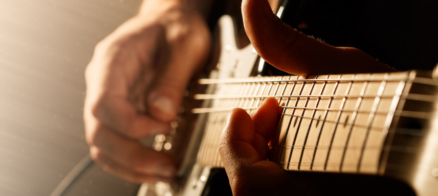 Post em destaque: Palhetada alternada: aprenda o que é e como treinar