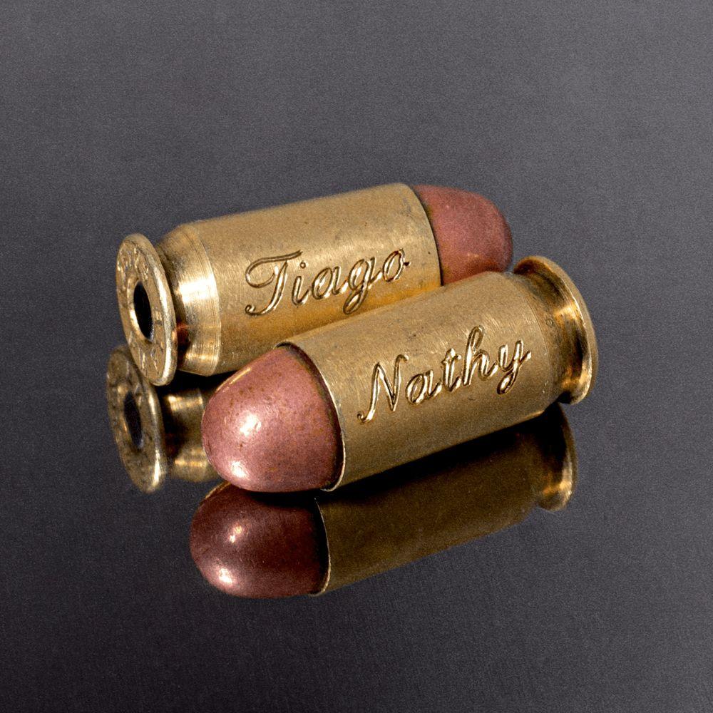 Portada de Sencillo/EP "ELLA TIENE", de NATHY PELUSO