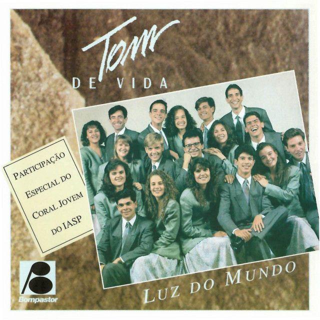Portada de Álbum "Luz do Mundo", de Tom de Vida