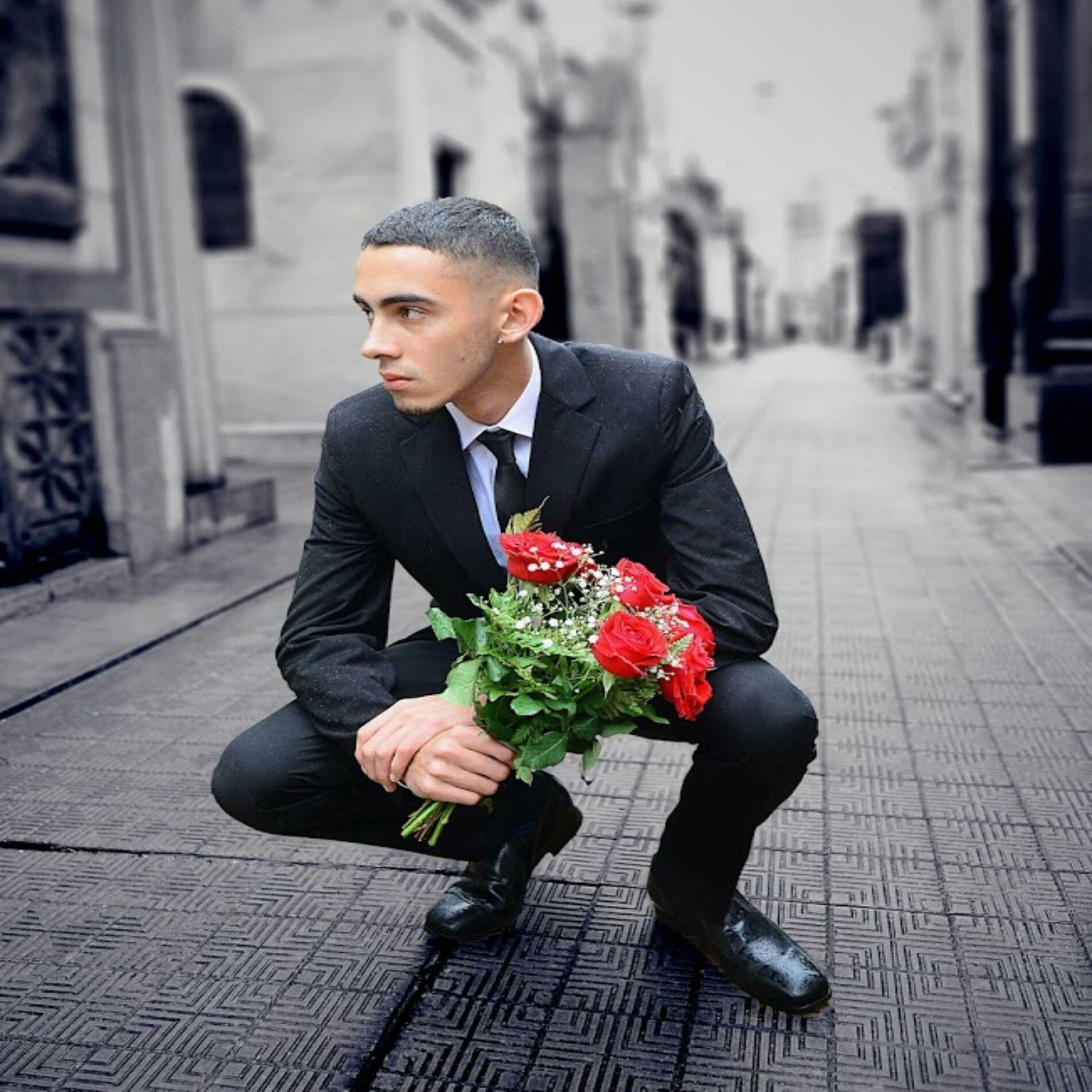 Portada de Sencillo/EP "Q.E.P.D", de Wolty