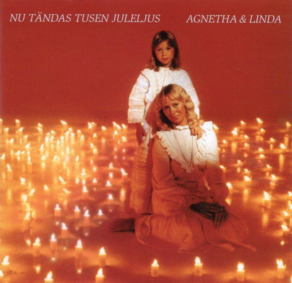 Album cover of "Nu tändas tusen juleljus" by Agnetha Fältskog