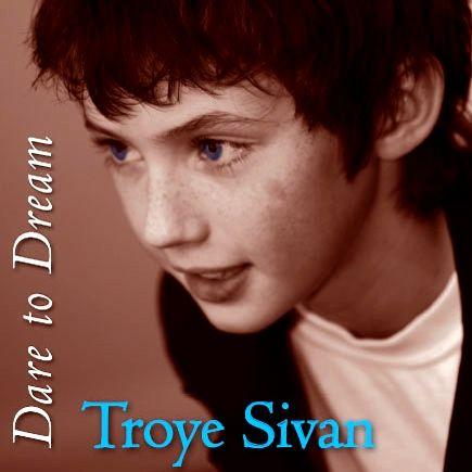 Capa do Álbum "Dare To Dream", de Troye Sivan
