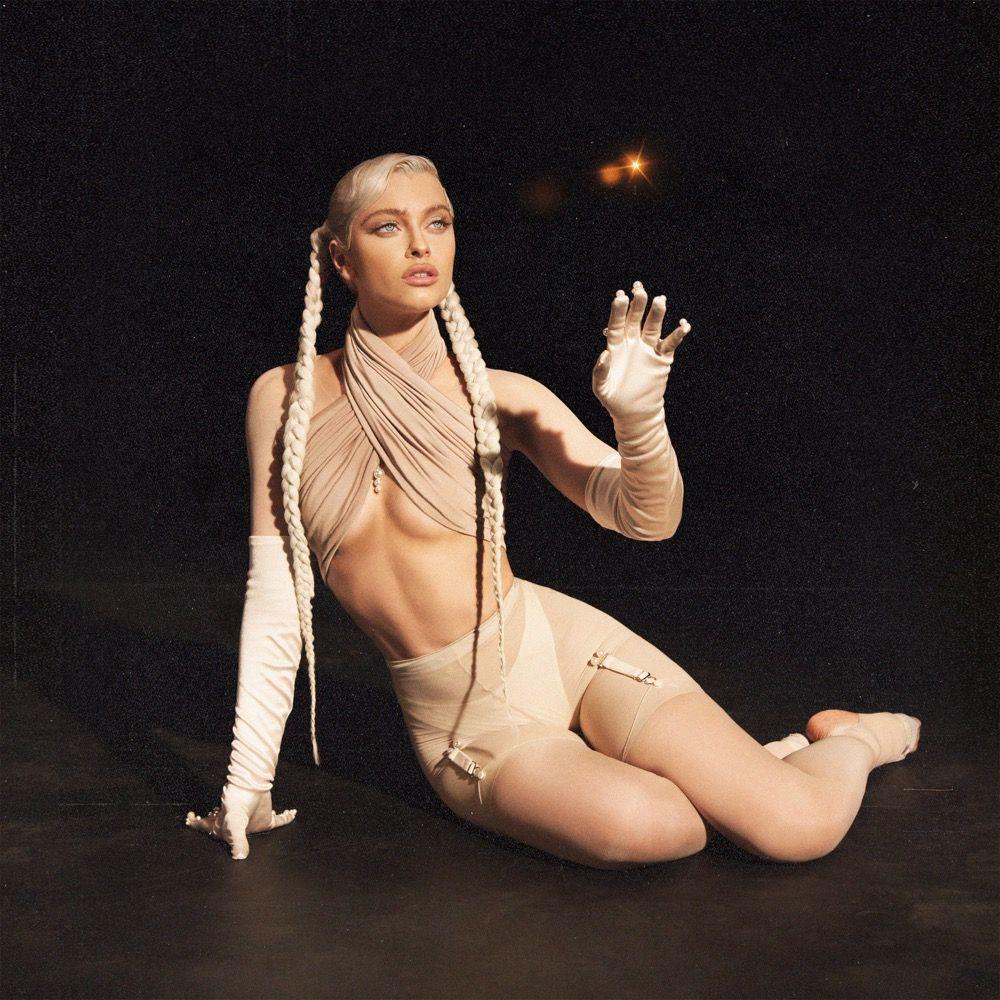 Portada de Sencillo/EP "Two Of Us", de Alice Chater