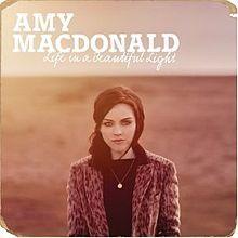 Capa do Álbum "Life In A Beautiful Light ", de Amy Macdonald