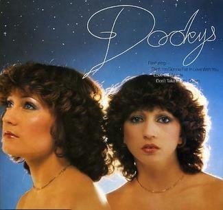 Capa do Álbum "Dooleys", de The Dooleys
