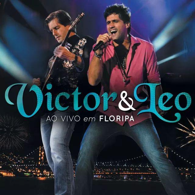 Capa do Álbum "Ao Vivo Em Floripa", de Victor & Leo