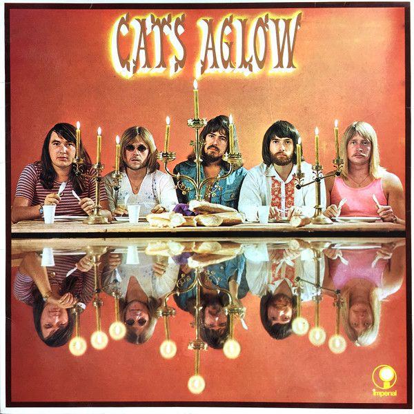 Capa do Álbum "Aglow", de The Cats