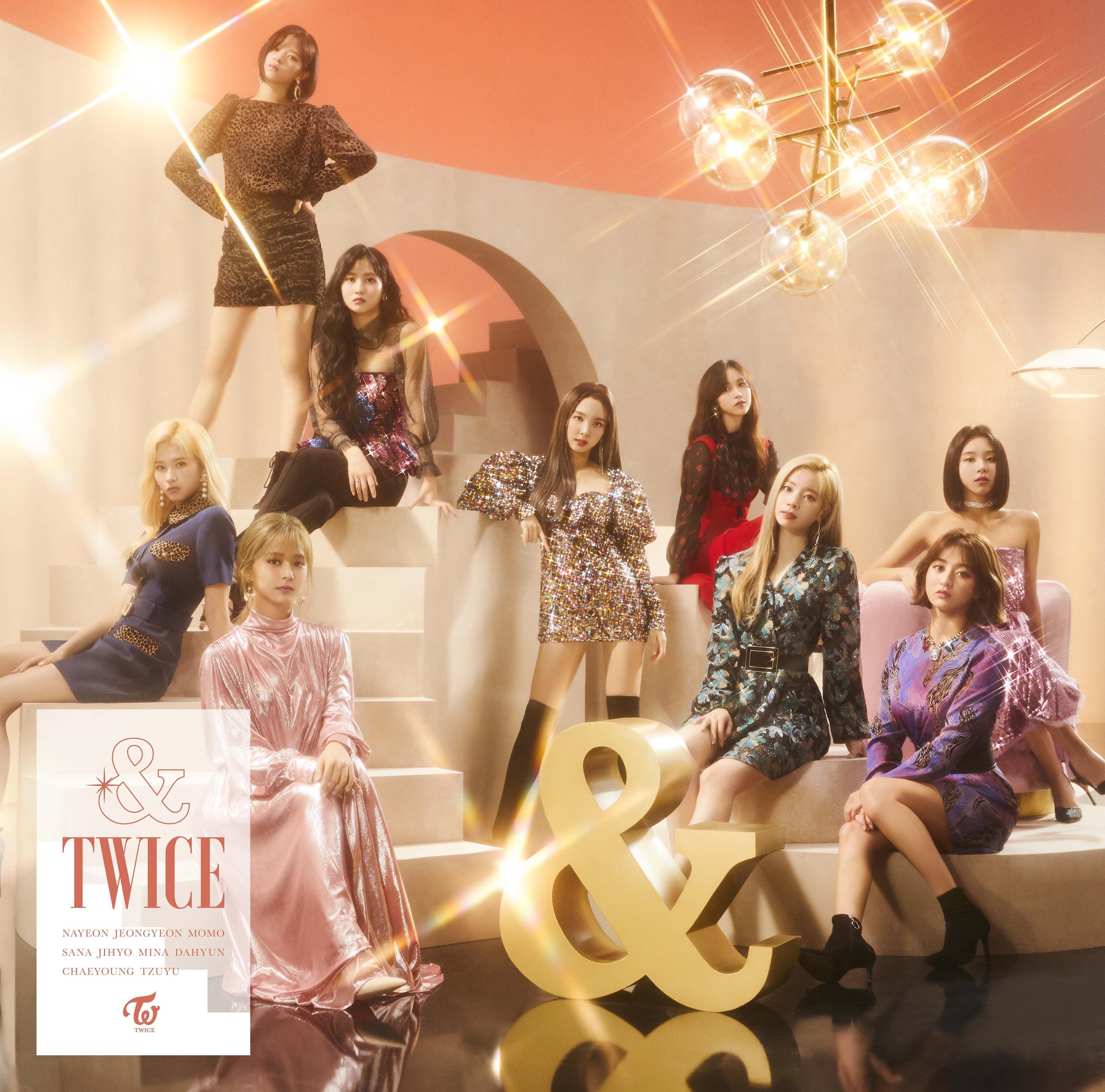 Portada de Sencillo/EP "Fake & True", de TWICE