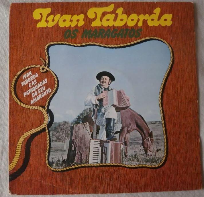 Portada de Álbum "As Pataquadas do Seu Amaranto", de Ivan Taborda