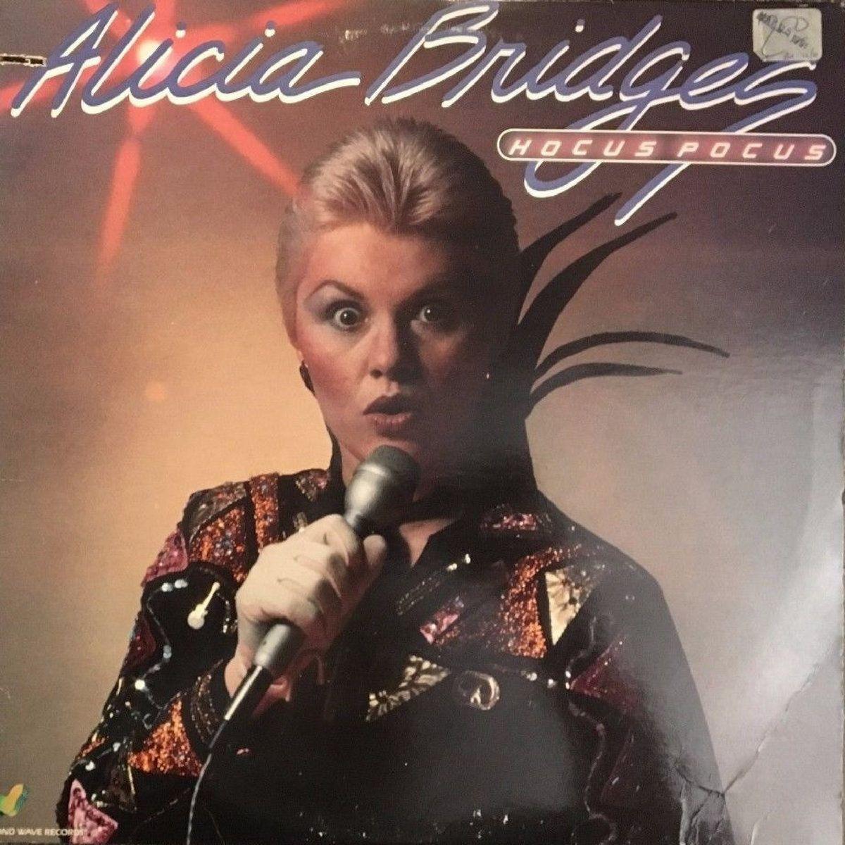 Portada de Álbum "Hocus Pocus", de Alicia Bridges