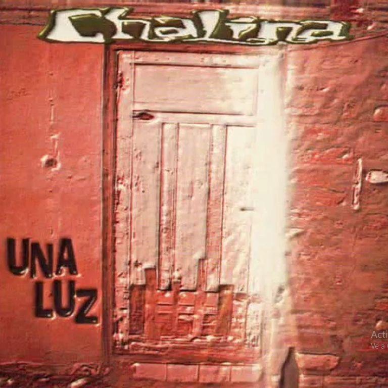 Capa do Álbum "Una Luz", de Chalina Rock