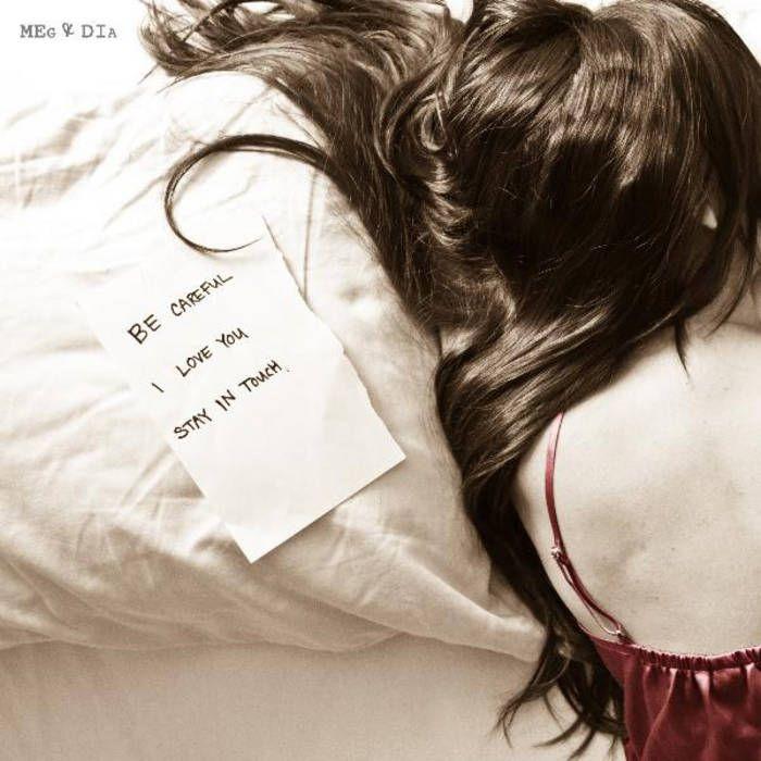 Capa do Single/EP "Be Careful, I Love You, Stay In Touch", de Meg & Dia