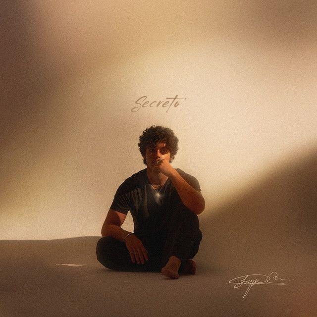 Capa do Single/EP "Secreto", de Isaque Valadão Bessa