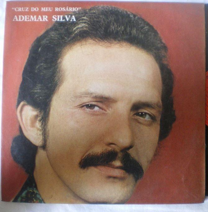 Capa do Álbum "Cruz do Meu Rosário", de Ademar Silva