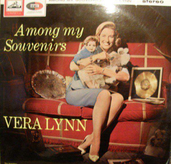 Capa do Álbum "Among My Souvenirs ", de Vera Lynn