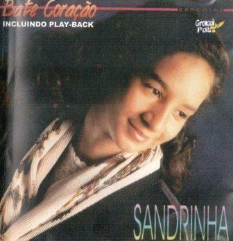 Capa do Álbum "Bate Coração", de Sandrinha