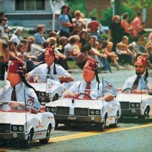 Capa do Álbum "Frankenchrist", de Dead Kennedys