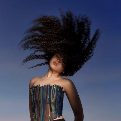 Portada de Sencillo/EP "Aquém", de Joyce Alane