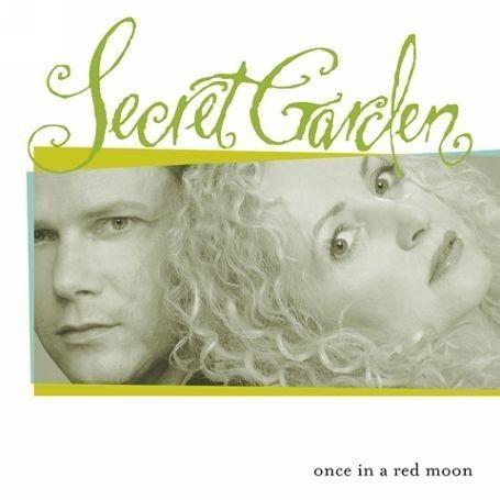 Portada de Álbum "Once in a Red Moon", de Secret Garden