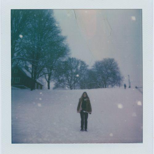 Portada de Sencillo/EP "i need to be alone.", de girl in red