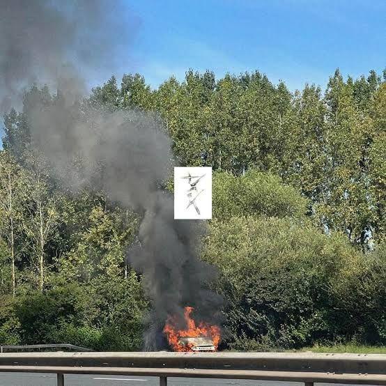 Portada de Álbum "Dark", de EDEN