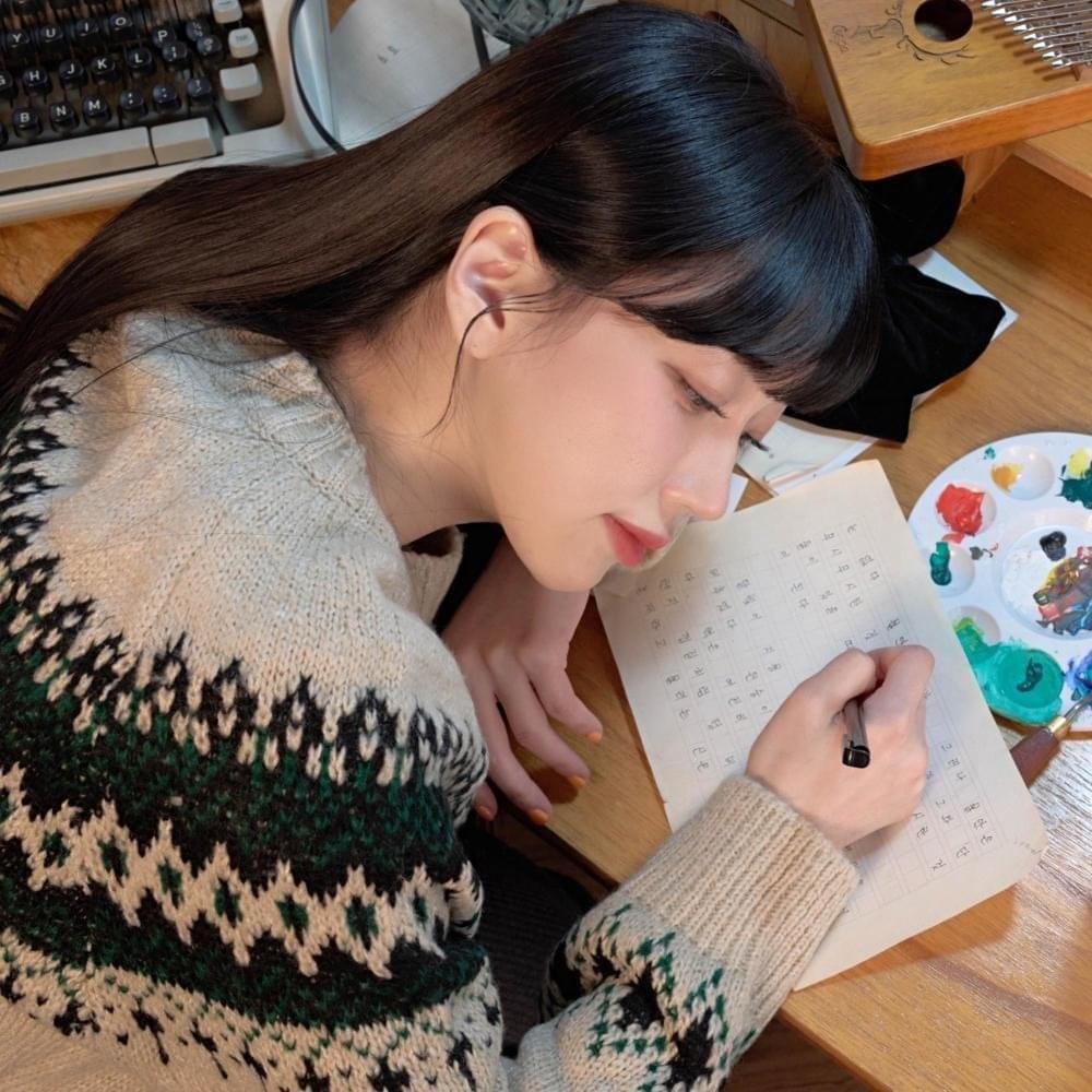 Capa do Single/EP "I’m Homeless", de NAHEE (나히)