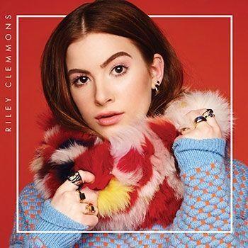 Capa do Álbum "Riley Clemmons", de Riley Clemmons