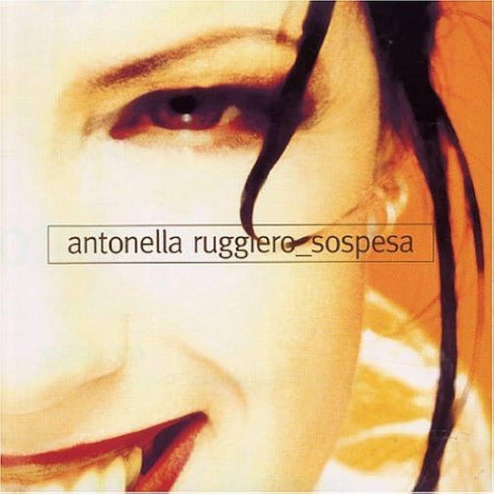Portada de Álbum "Sospesa", de Antonella Ruggiero
