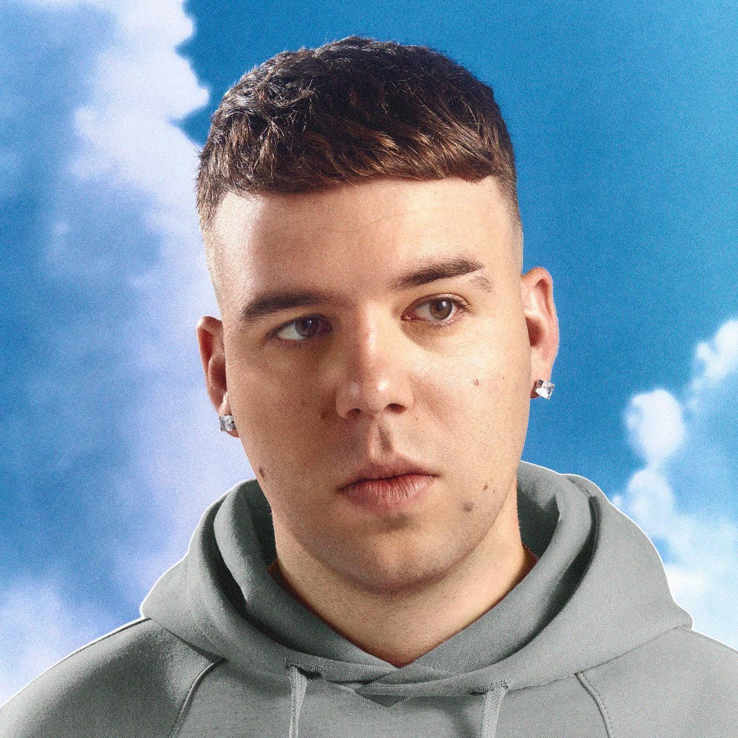 Portada de Álbum "DONDE QUIERO ESTAR", de Quevedo