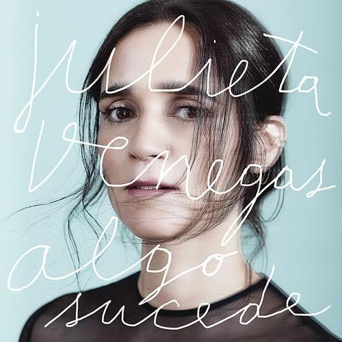 Portada de Álbum "Algo Sucede", de Julieta Venegas
