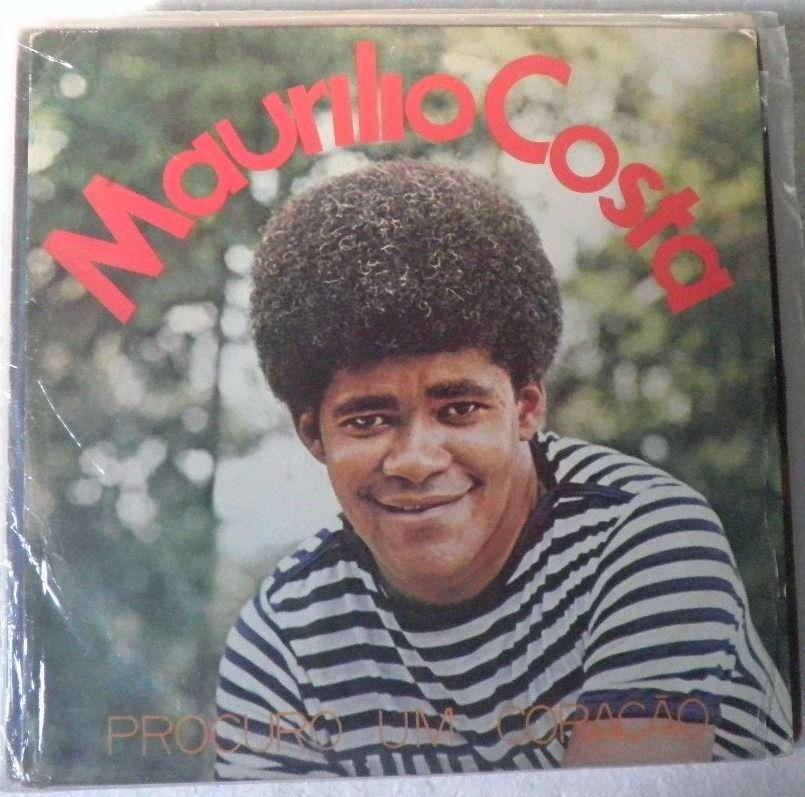 Album cover of "Procuro Um Coração" by Maurílio Costa