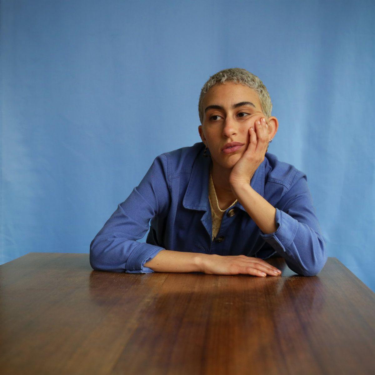 Portada de Sencillo/EP "Twenty-Seven", de Muna Ileiwat