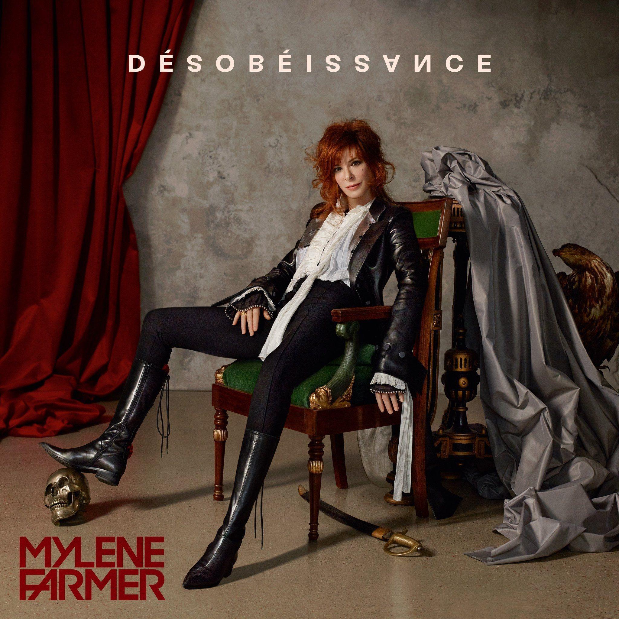 Portada de Álbum "Désobéissance", de Mylène Farmer