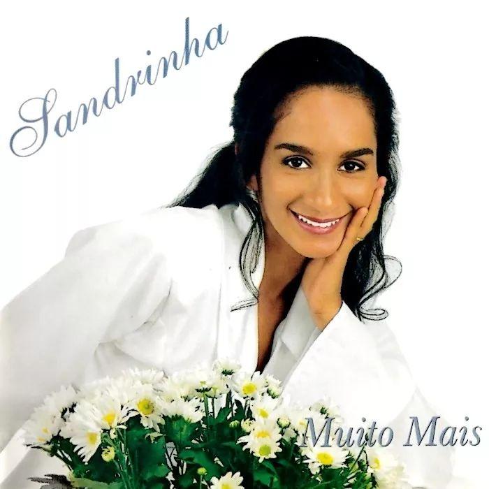 Capa do Álbum "Muito Mais ", de Sandrinha