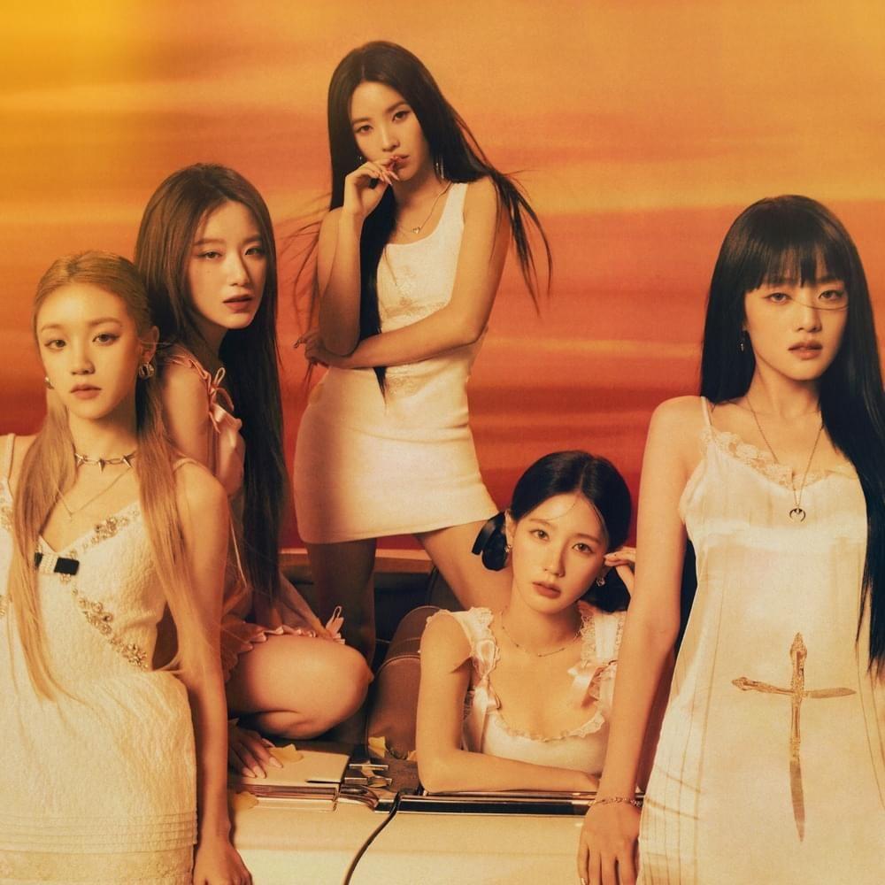 Portada de Sencillo/EP "HEAT", de i-dle