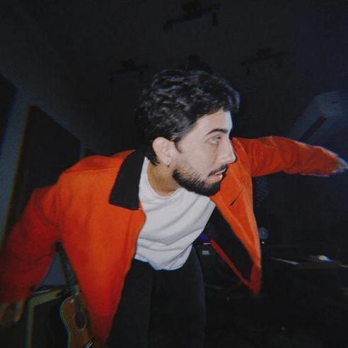 Capa do Single/EP "Falta", de Gabriel Nobre