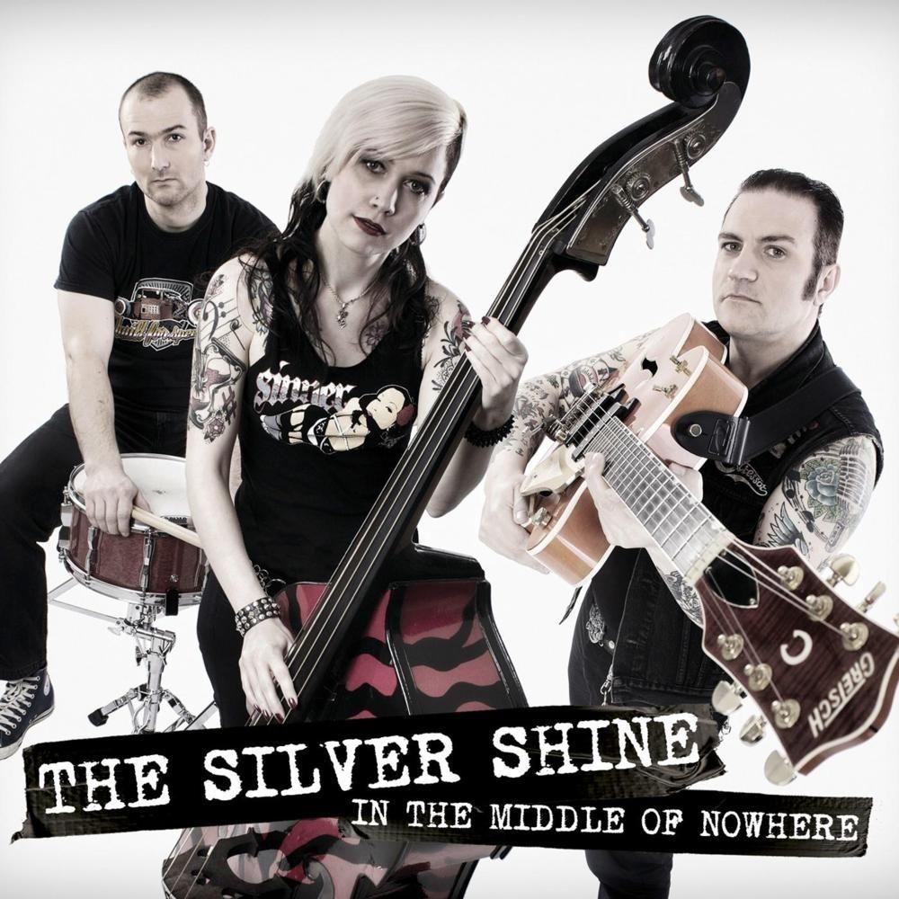 Capa do Álbum "In The Middle Of Nowhere", de The Silver Shine